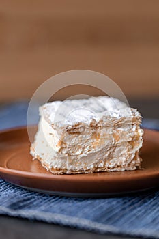 CremÃâ¢nit sitting on top of a plate